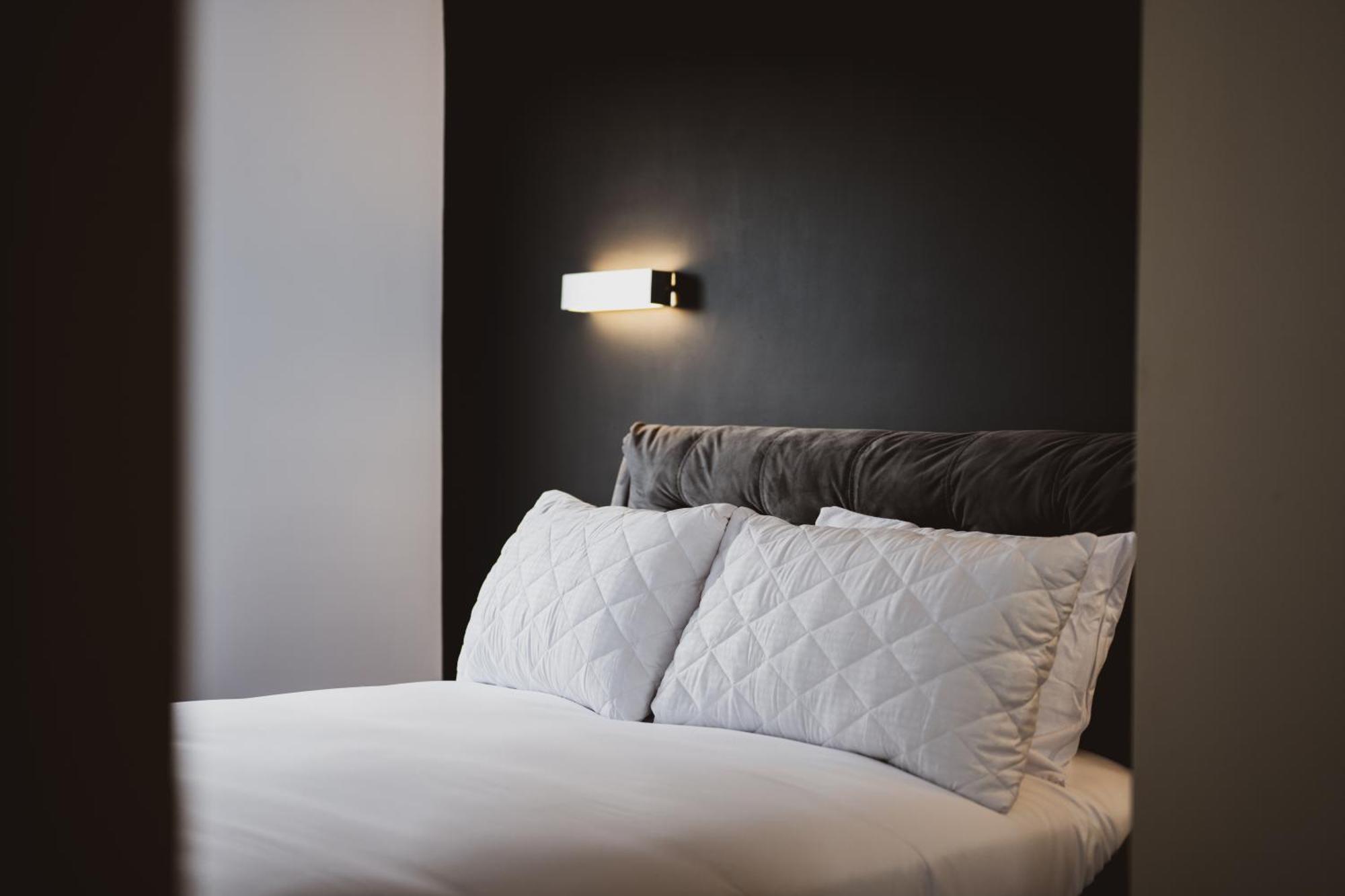 Luxury Apartment By Ocean Village Marina 南安普敦 外观 照片